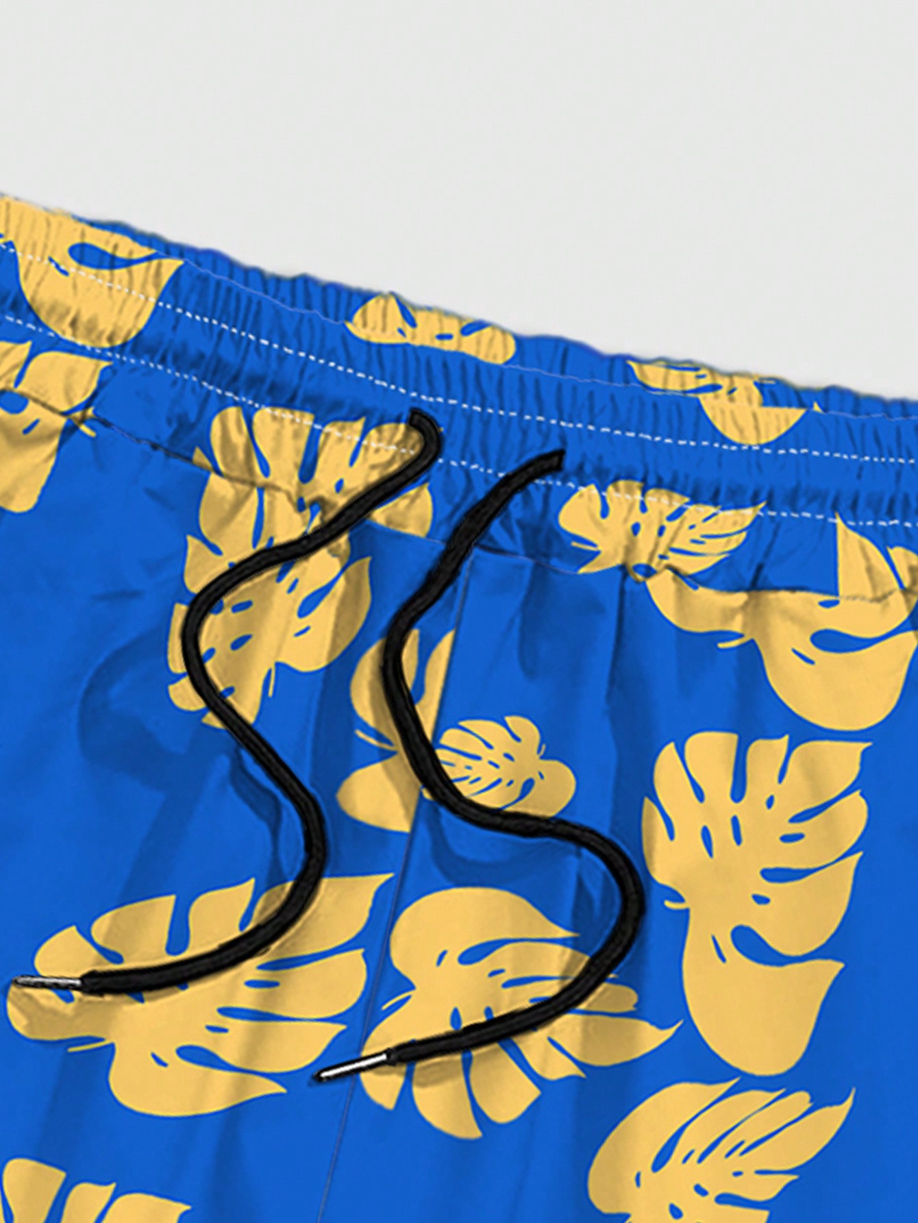 Street Life Men Summer Casual Vacation Coconut Tree Printed Drawstring Waist Shorts