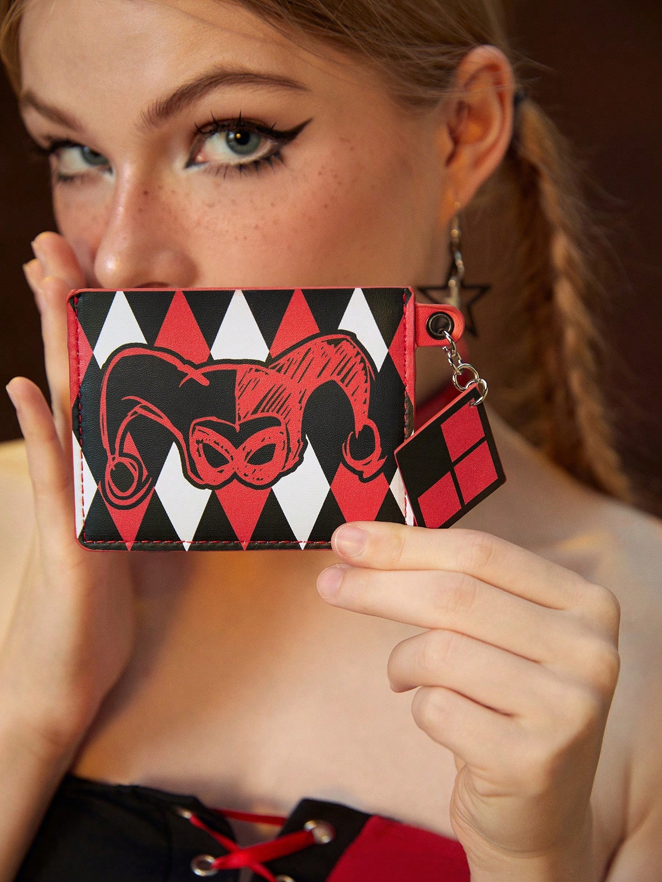 Harley Quinn | ROMWE Cartoon And Argyle Printed Multi-Layer Portable Card Holder