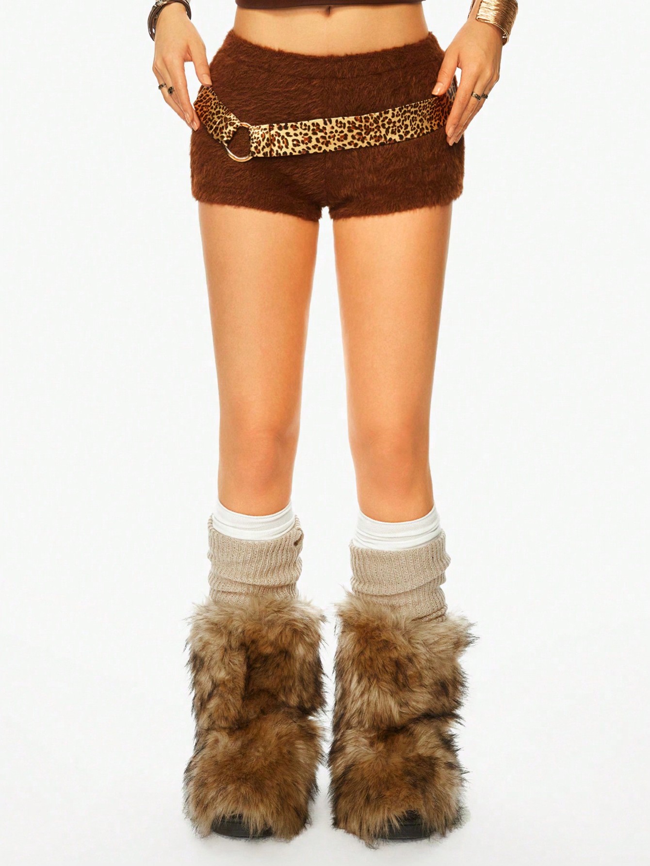 J-Fashion Y2K Gyaru Harajuku Style Fluffy Tube Top & Pu Leather Patchwork Shorts Women 2 Pieces Set, Autumn/Winter