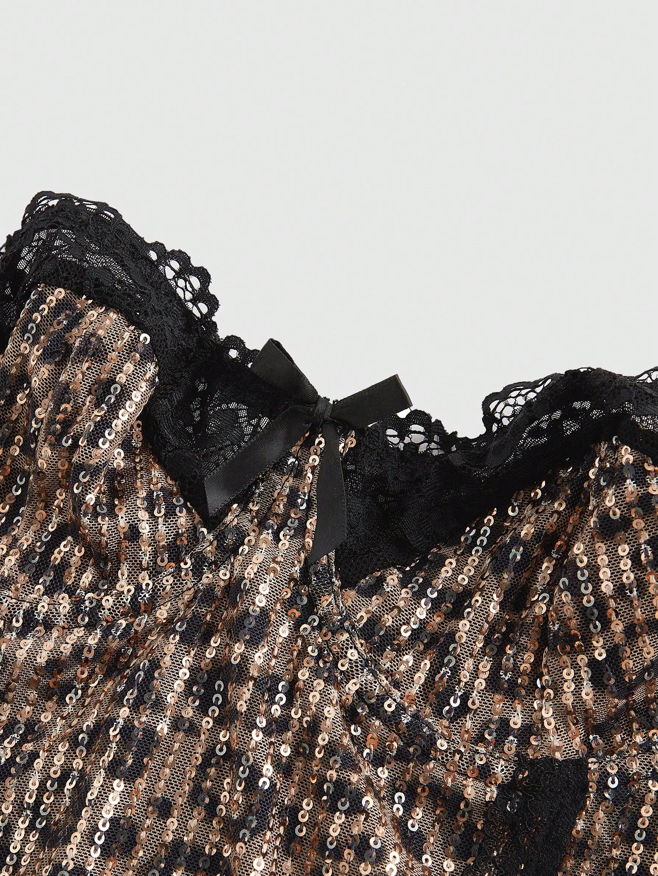 Grunge Punk Gyaru Carnaval New Year Holiday Shiny Sequin Vintage Y2K Harajuku Strappy Leopard Print Contrast Lace Bowknot Crop Top